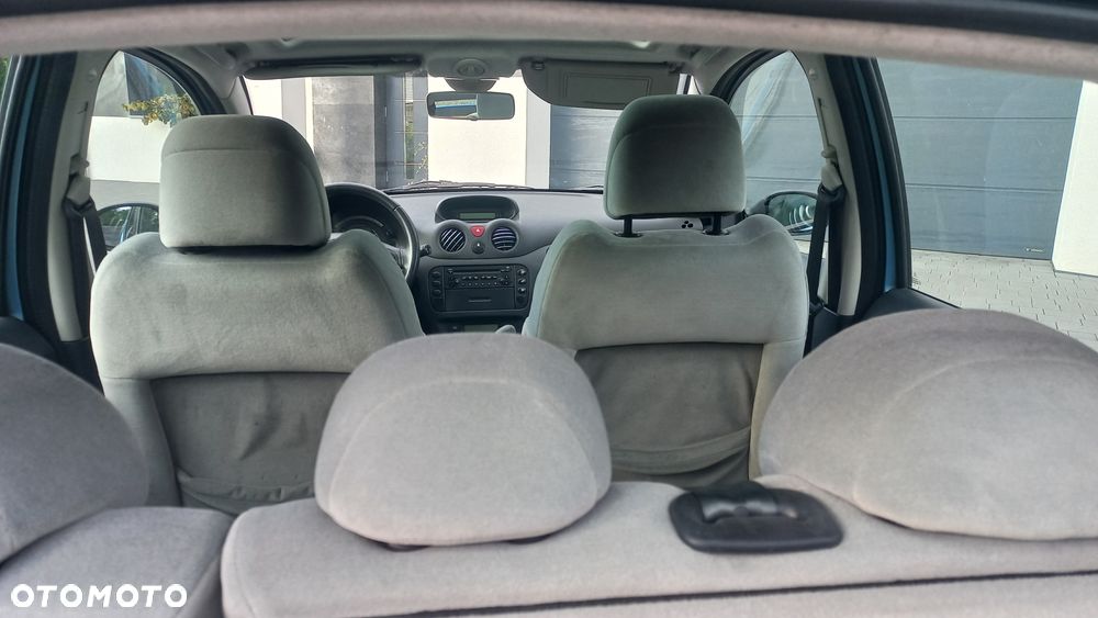 Citroën C3 1.4 HDi 16V Exclusive - 9