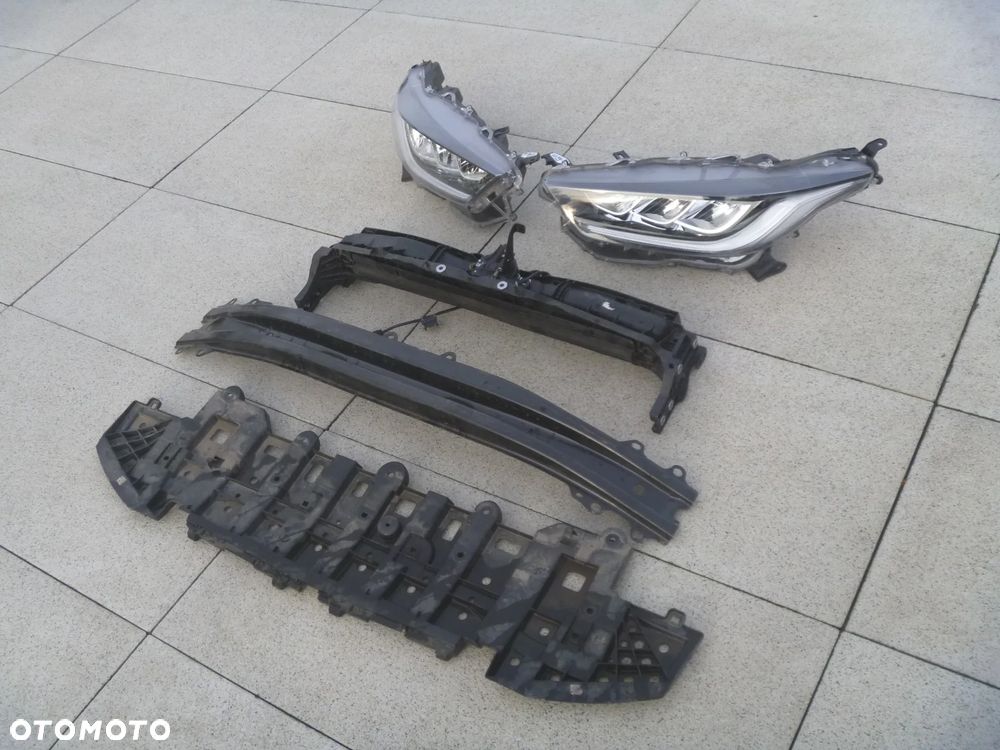 TOYOTA YARIS IV ZDERZAK TYLNY ŁADNY 52159-0D060  ORYGINAŁ - 14