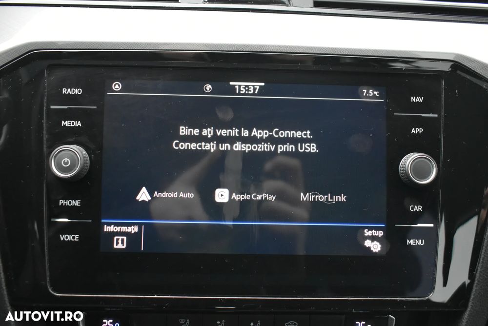 Volkswagen Passat - 18