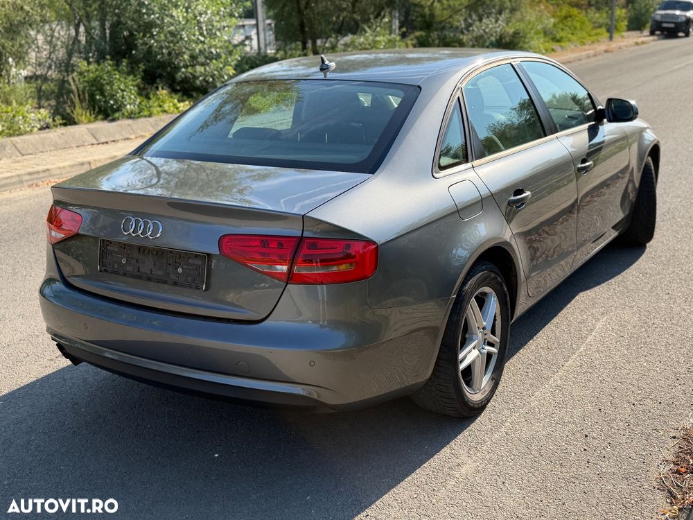Audi A4 Limuzina - 2