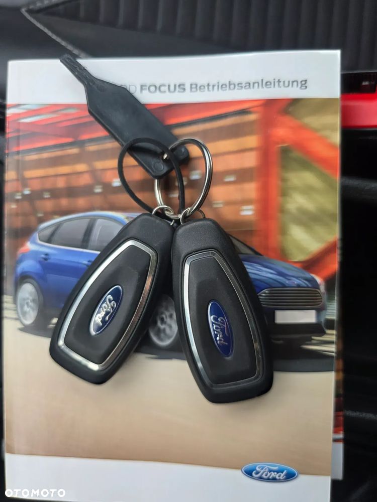 Ford Focus 2.0 TDCi Titanium ASS - 27