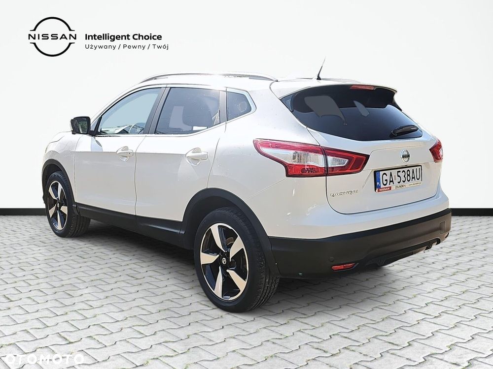 Nissan Qashqai - 8