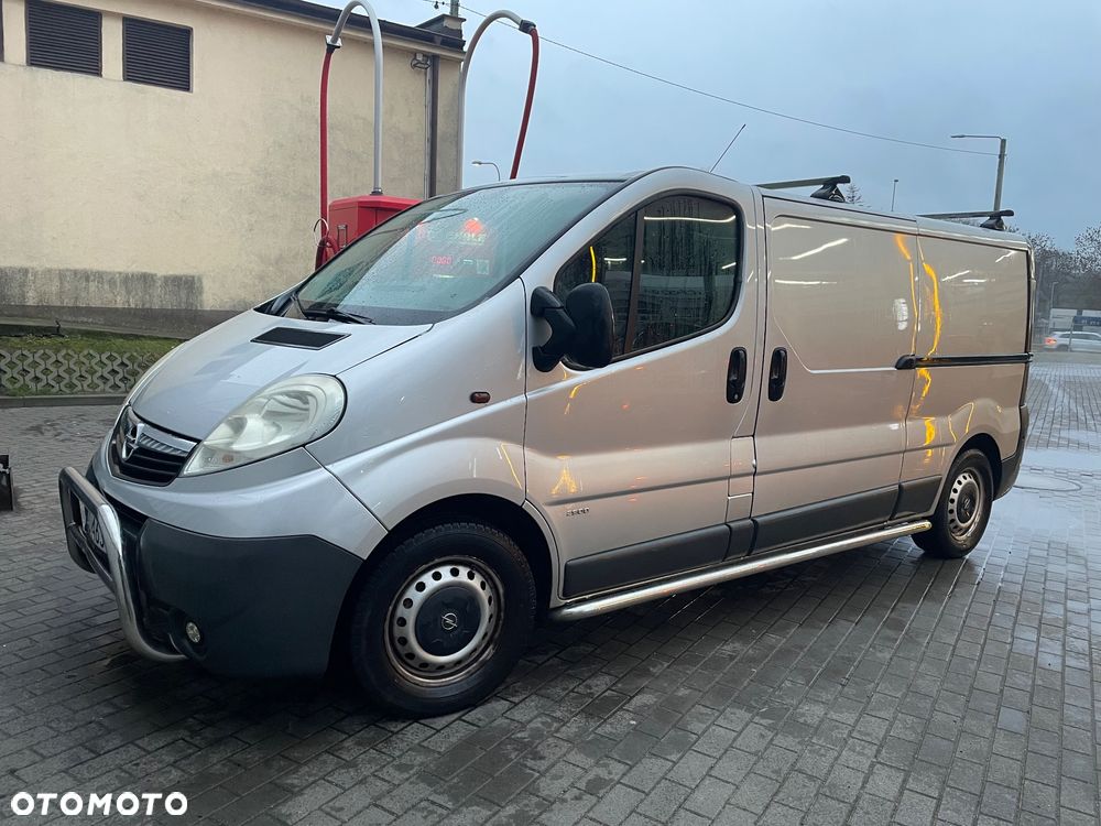 Opel Vivaro - 12