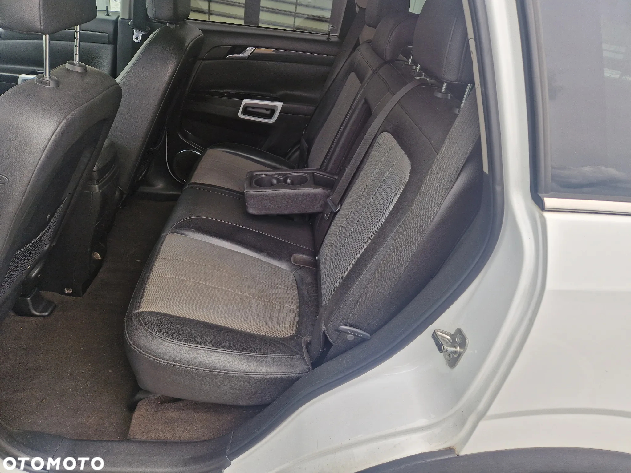 Opel Antara 2.2 CDTI Design Edition - 8