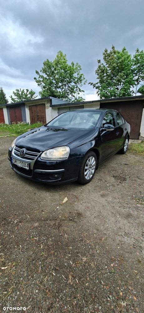 Volkswagen Jetta 1.9 TDI Comfortline - 3