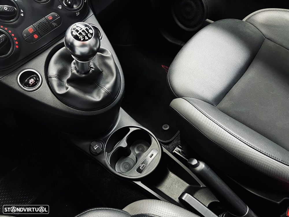 Fiat 500 1.0 Hybrid Lounge - 22