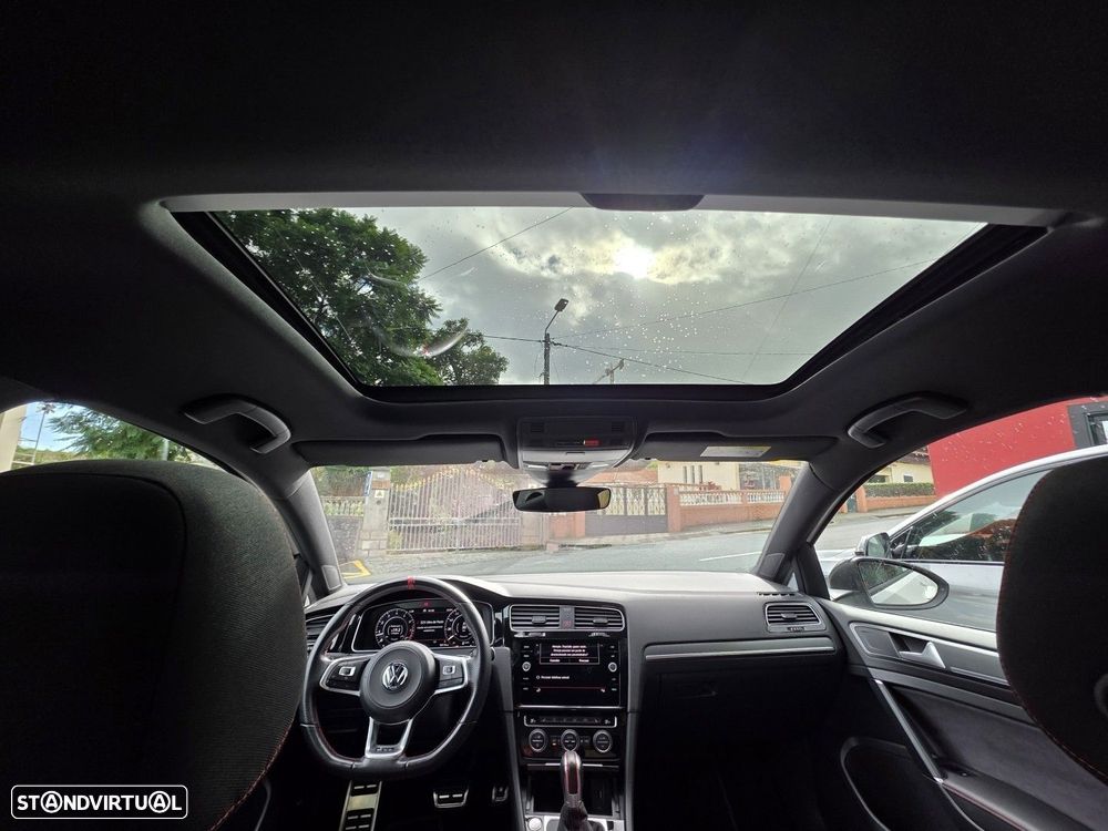 VW Golf 2.0 TSI GTi TCR DSG - 9