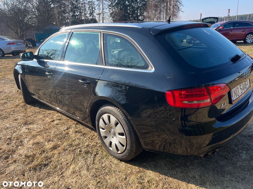 Audi A4 Avant 2.0 TDI DPF Attraction - 4