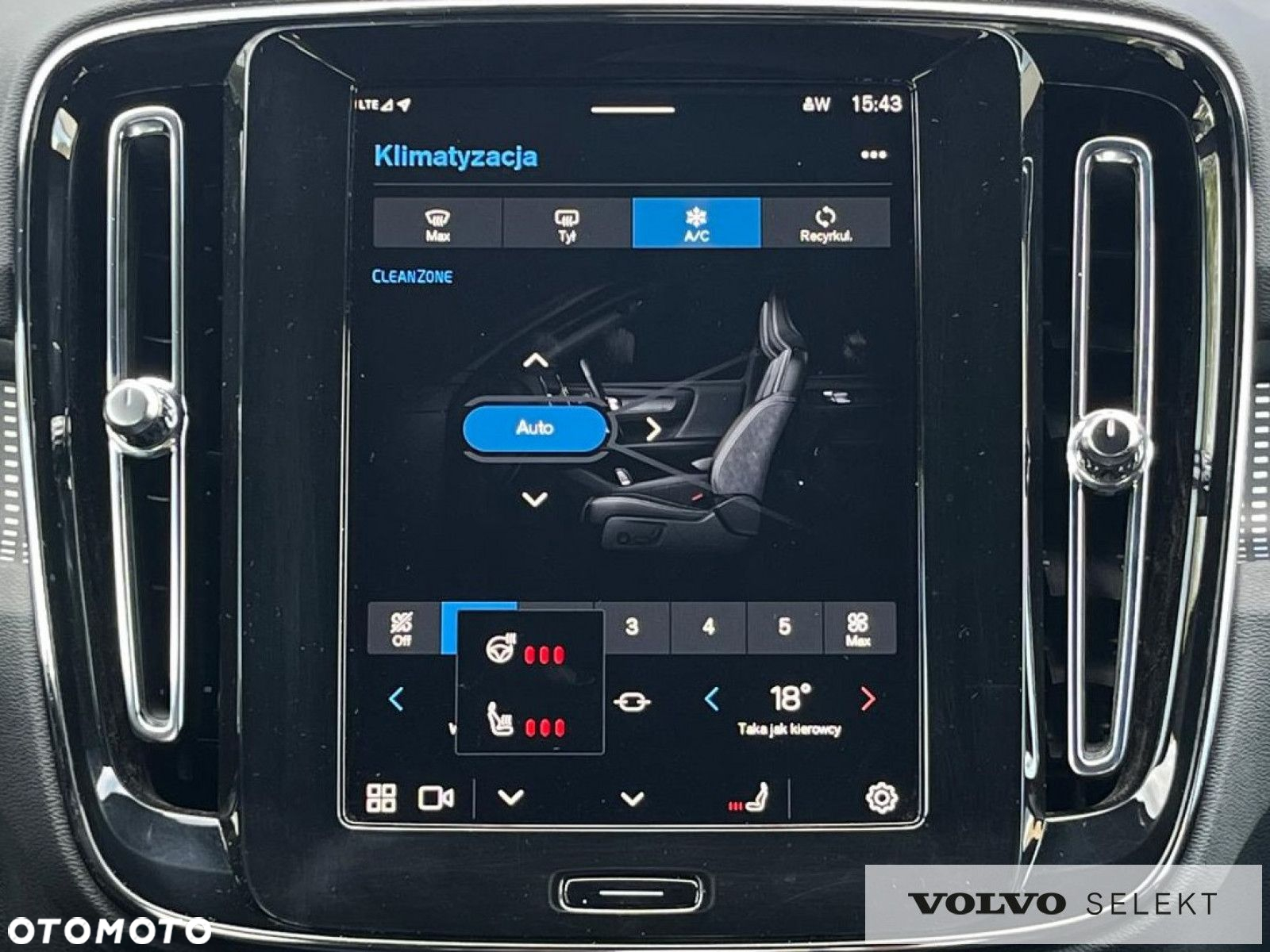 Volvo XC 40 - 25