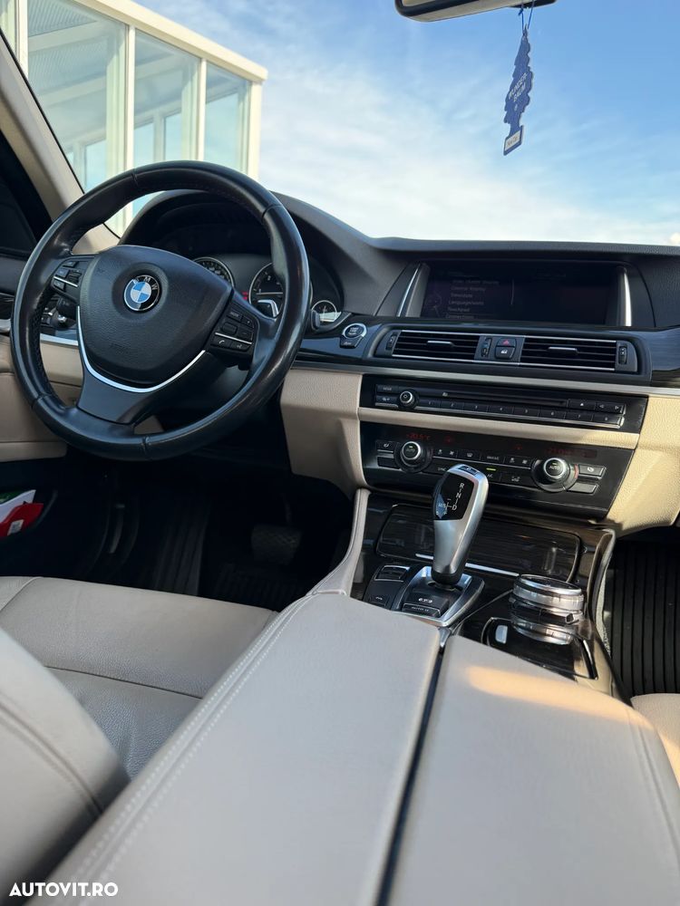 BMW Seria 5 520d Aut. - 15