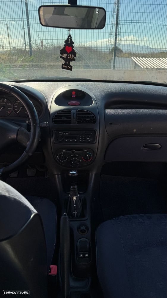 Peugeot 206 1.1 XR - 8