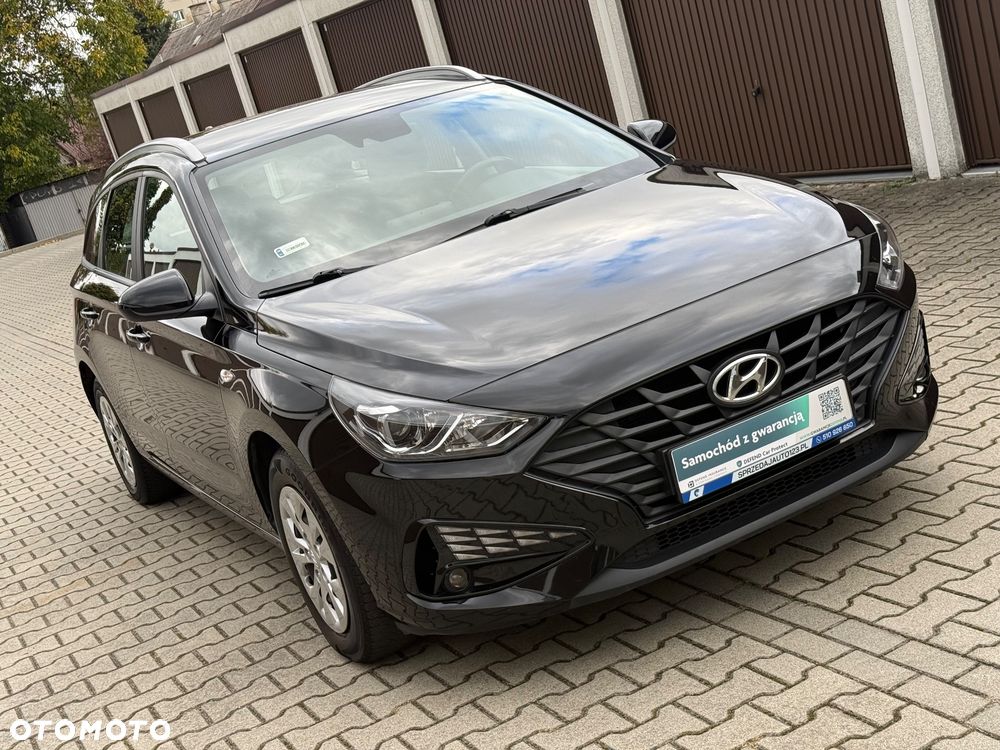 Hyundai i30 1.5 DPI Classic + - 24