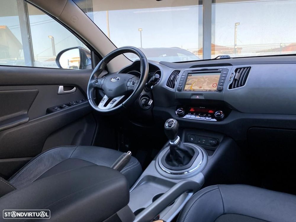 Kia Sportage 1.7 CRDI ISG Prime - 16