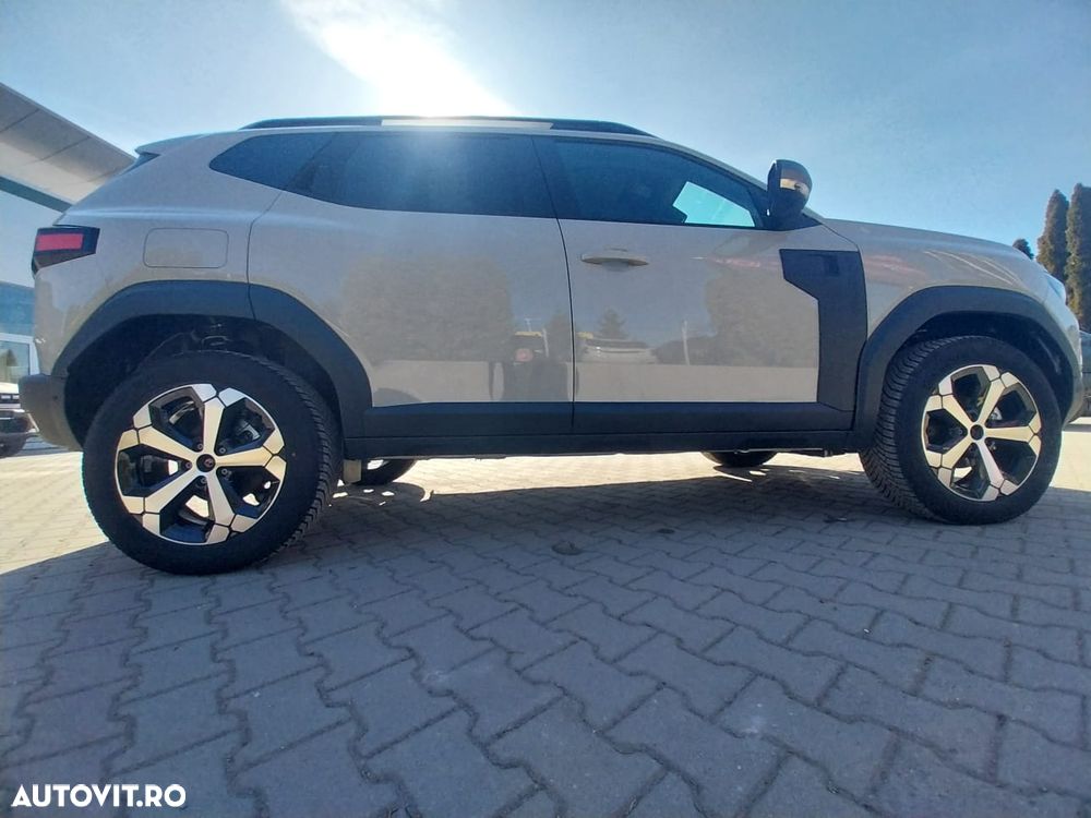 Dacia Duster TCe 130 4X4 MHEV Journey - 15