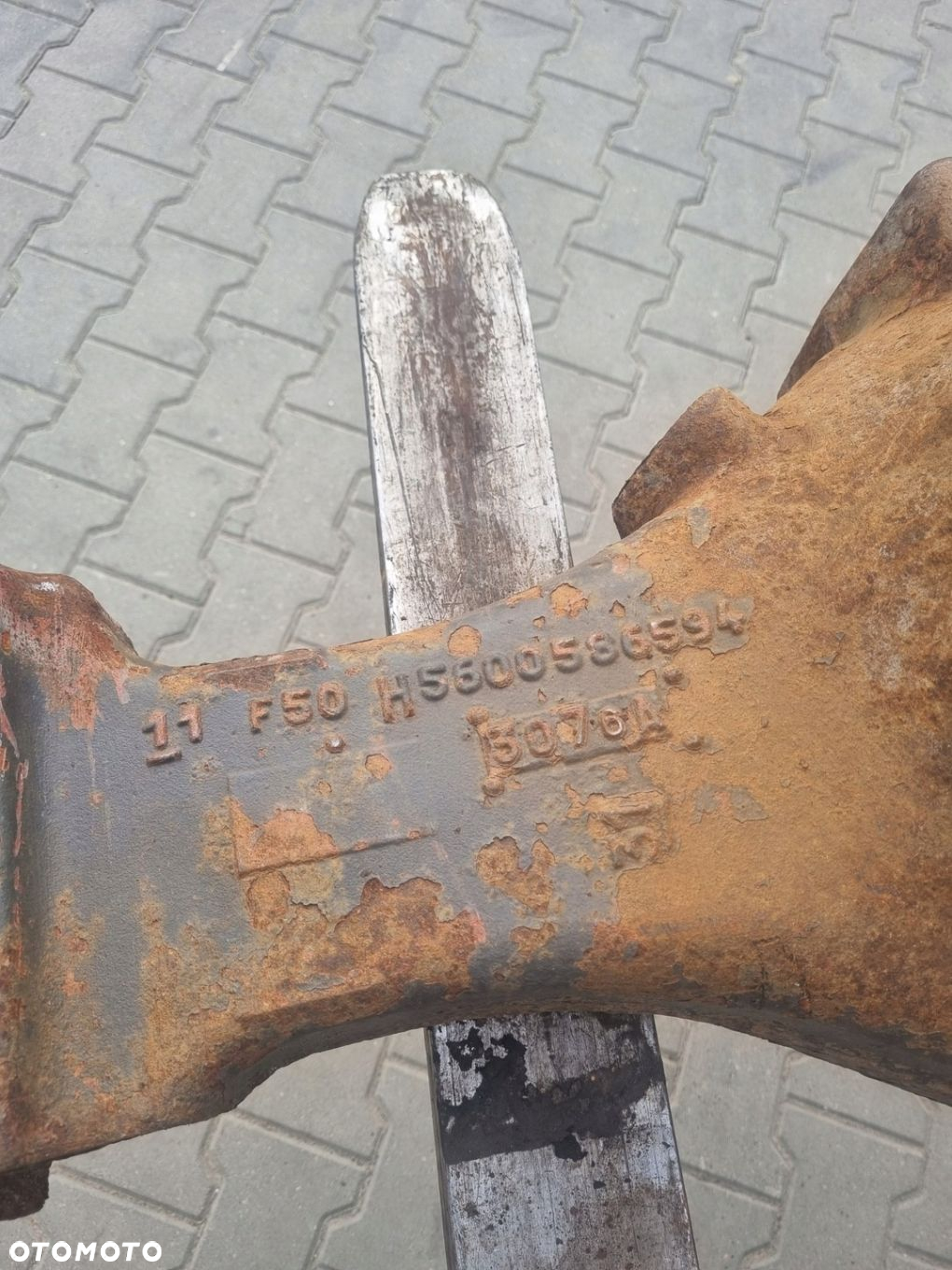 OBUDOWA WKŁAD GŁÓWKA MOSTU POCHWA OŚ TYLNA RENAULT MIDLUM DCI 180 R 17.5 - 8