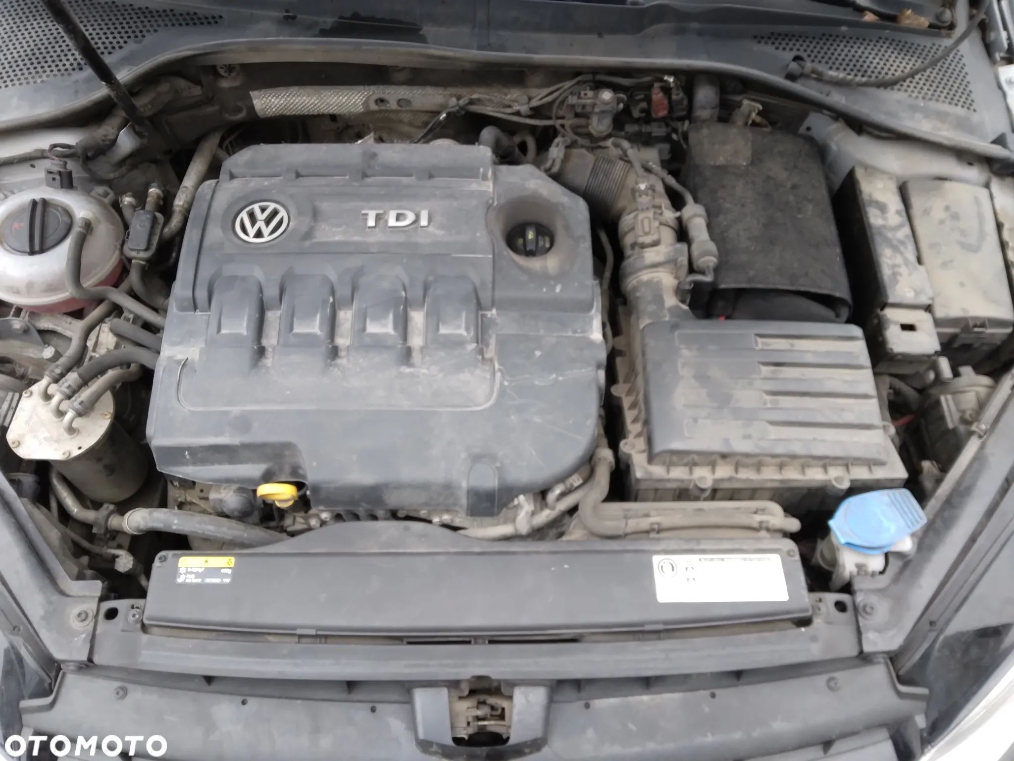 Volkswagen Golf VII 1.6 TDI BlueMotion Trendline - 16