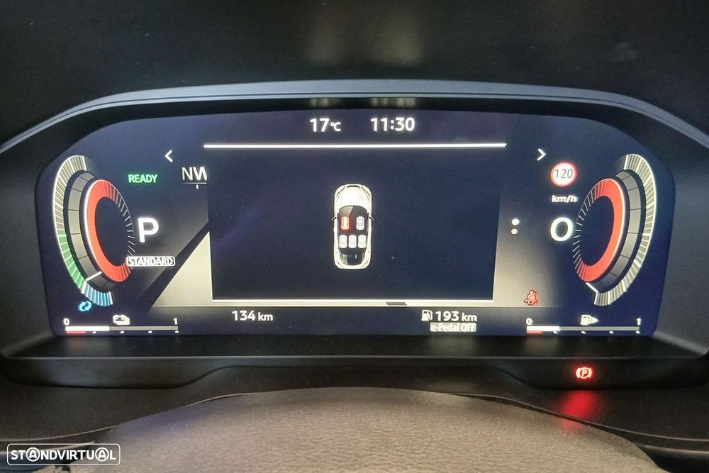 Nissan Juke 1.6 Hybrid N-Connecta - 11