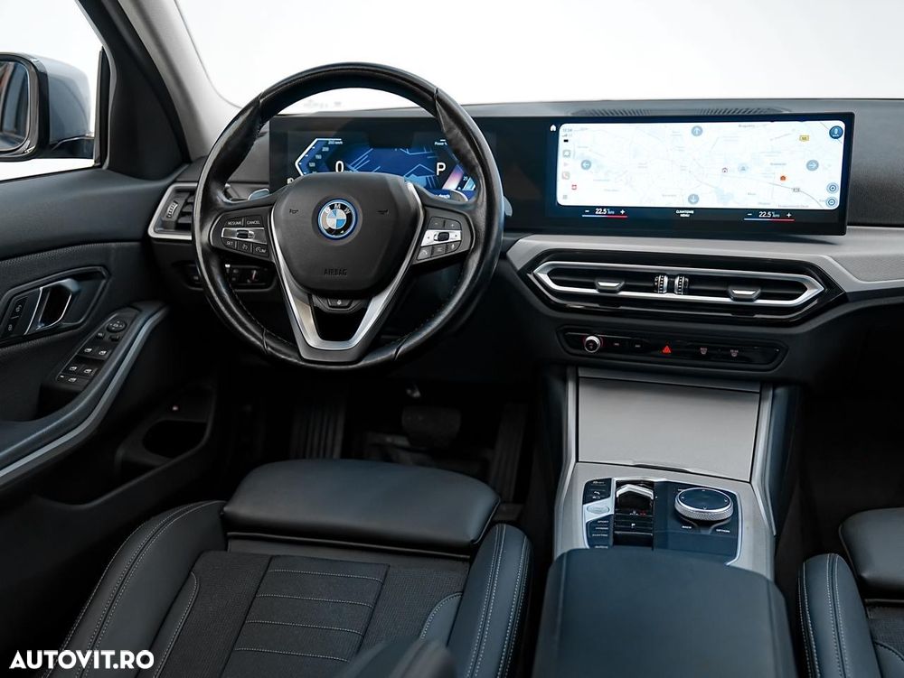 BMW Seria 3 330e xDrive AT PHEV - 25