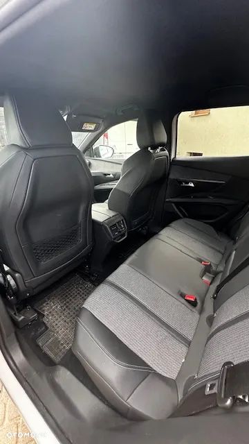 Peugeot 3008 1.5 BlueHDi Allure Pack S&S EAT8 - 13