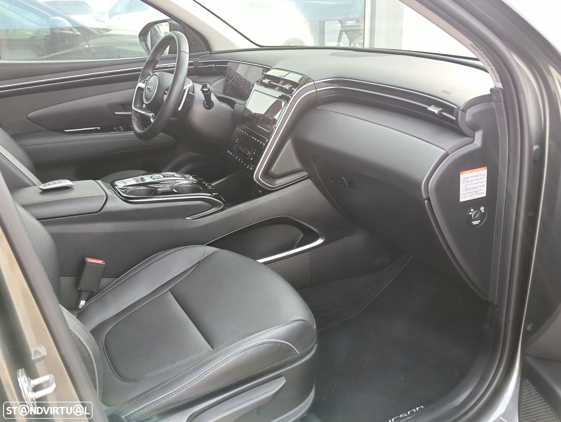 Hyundai Tucson 1.6 T-GDI HEV Premium - 38