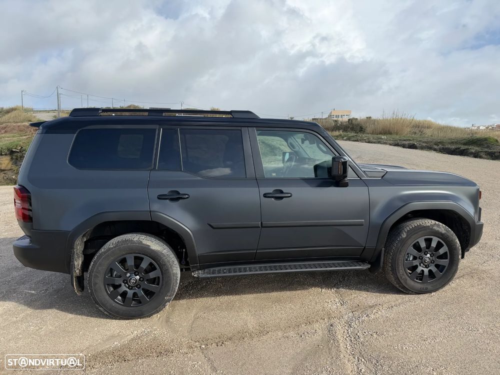 Toyota Land Cruiser - 8