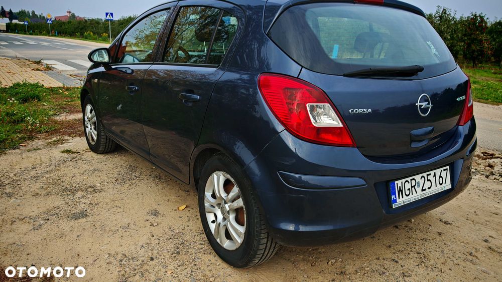 Opel Corsa - 4
