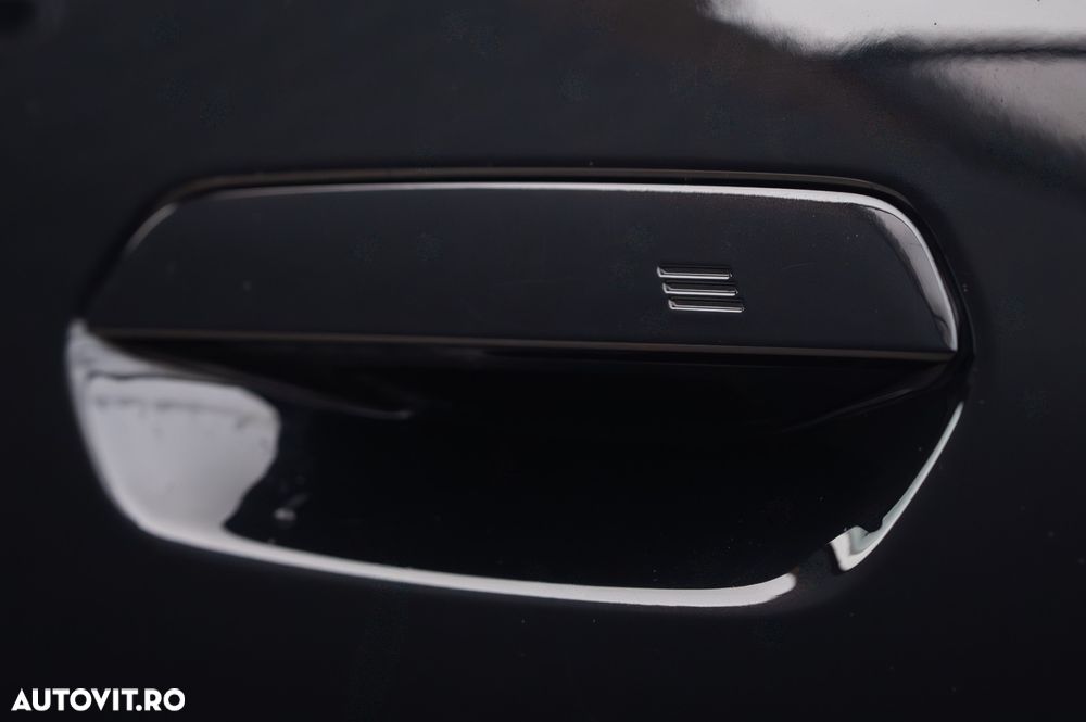 BMW Seria 5 520d AT MHEV - 37