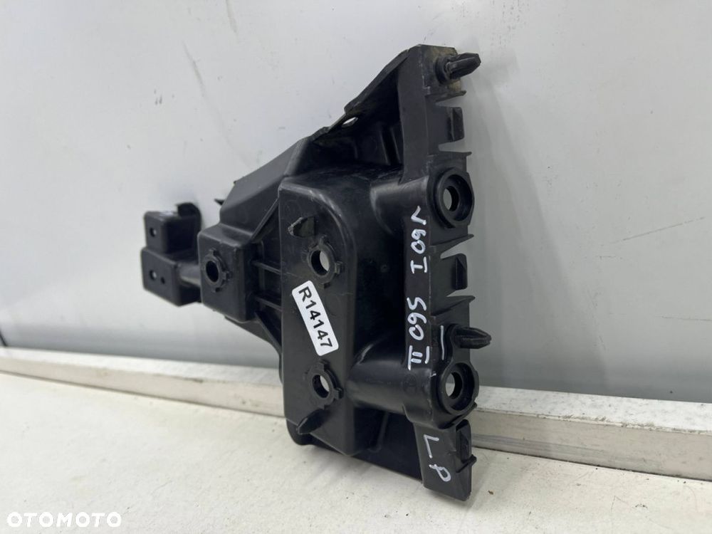 Ślizg Volvo V60 I S60 II 10-18r. LEWE przednie mocowanie zderzaka 31425463 - 2