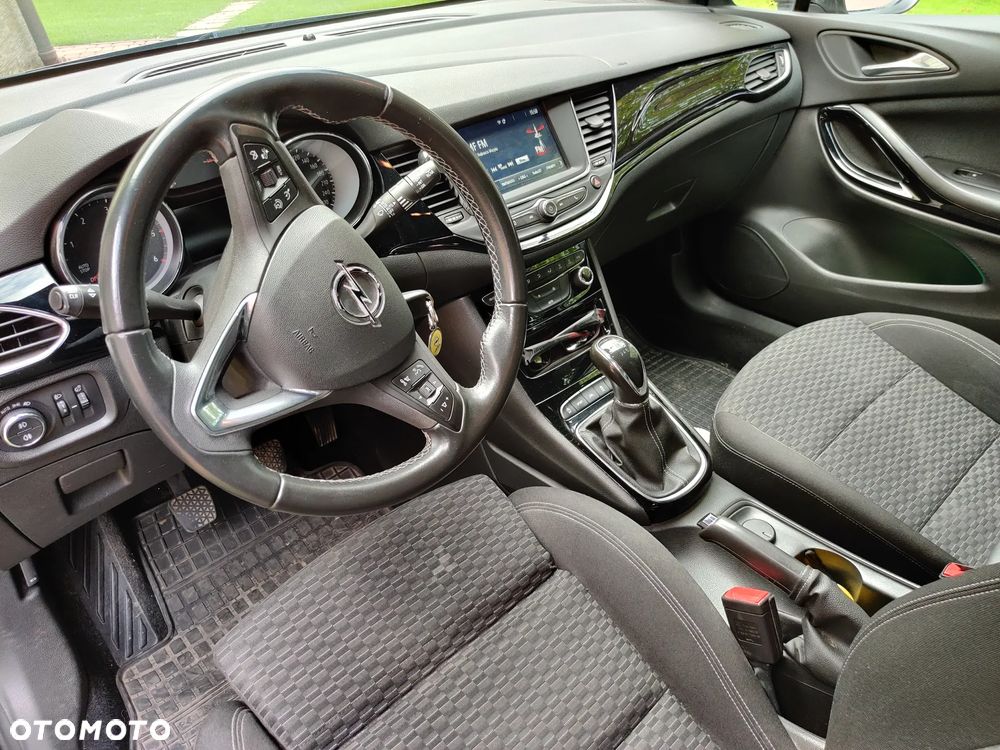 Opel Astra 1.6 CDTI Dynamic S&S - 14