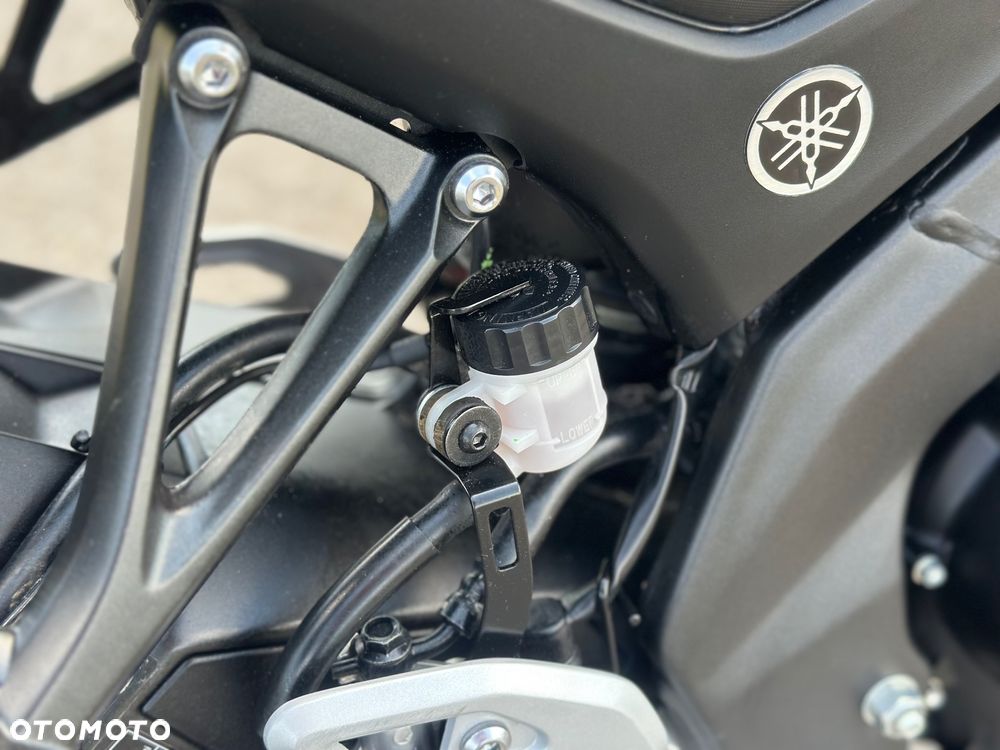 Yamaha MT - 8