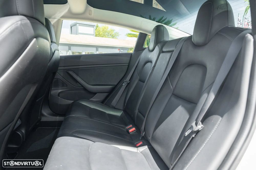 Tesla Model 3 Standard RWD Plus - 19