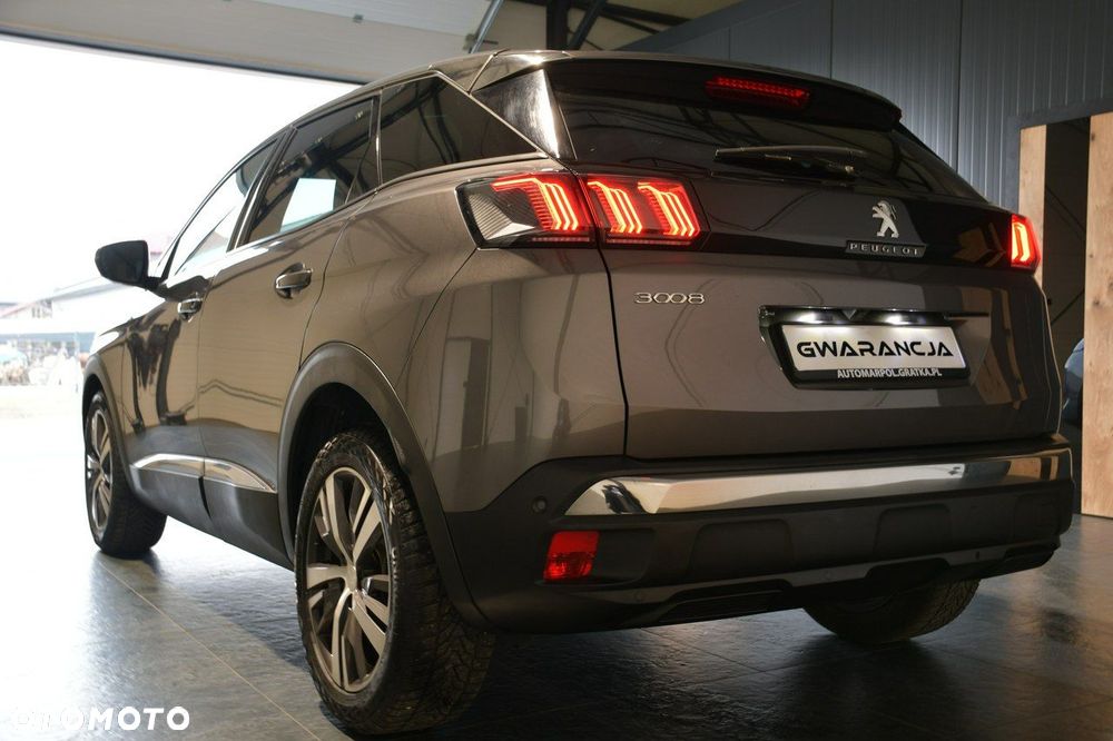 Peugeot 3008 1.2 PureTech Allure S&S - 6