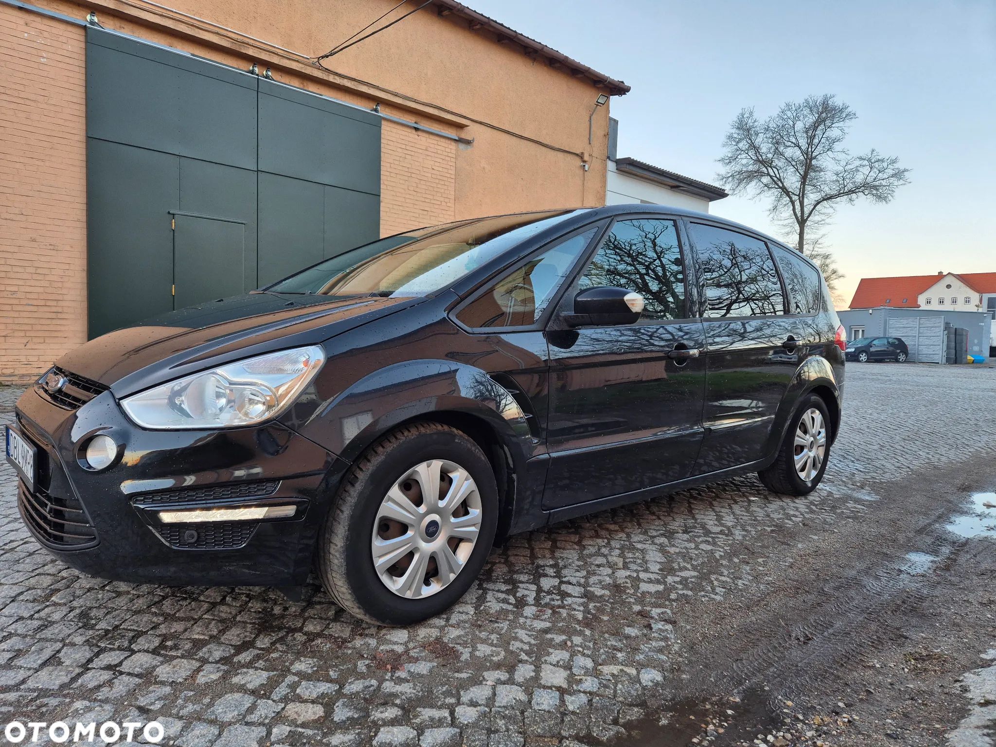 Ford S-Max - 1