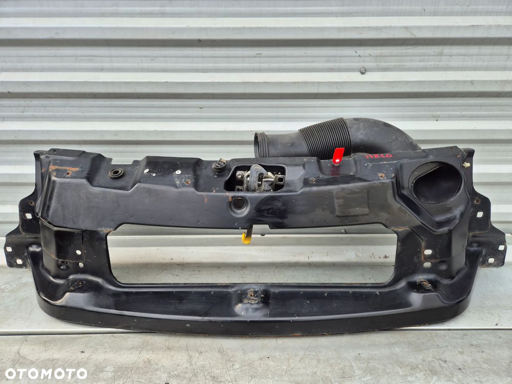 Pas przedni wzmocnienie Iveco Daily IV - 1