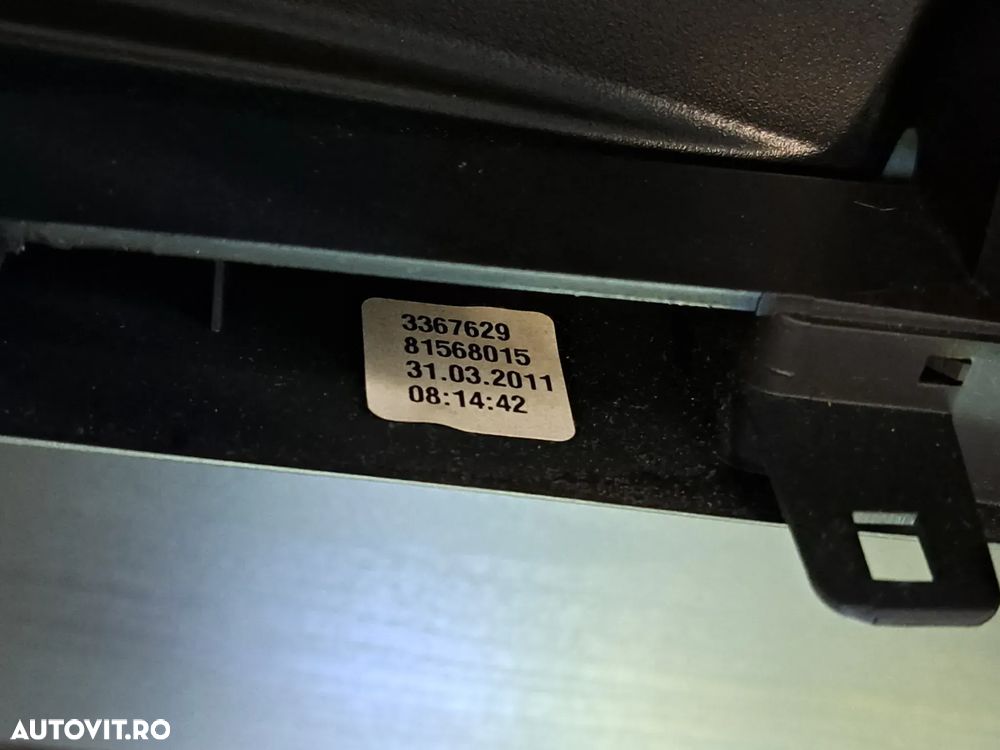 Cotiera fata cu suport pahare negru model cu joystick navigatie Originala Mercedes C-class W204 facelift 2007-201 - 7