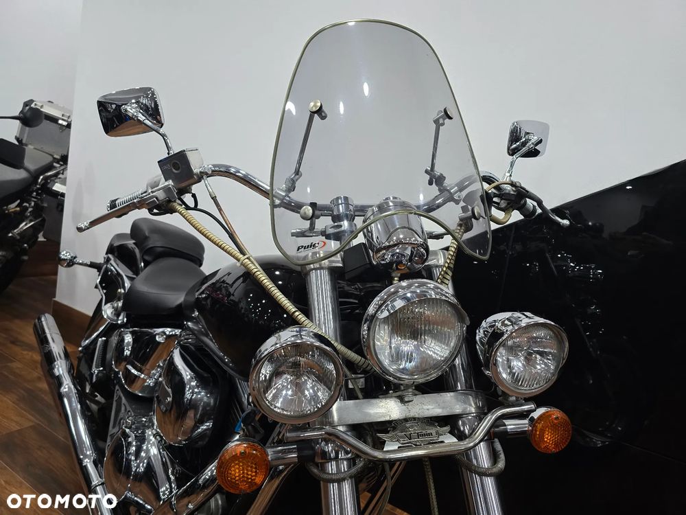 Suzuki Marauder - 26