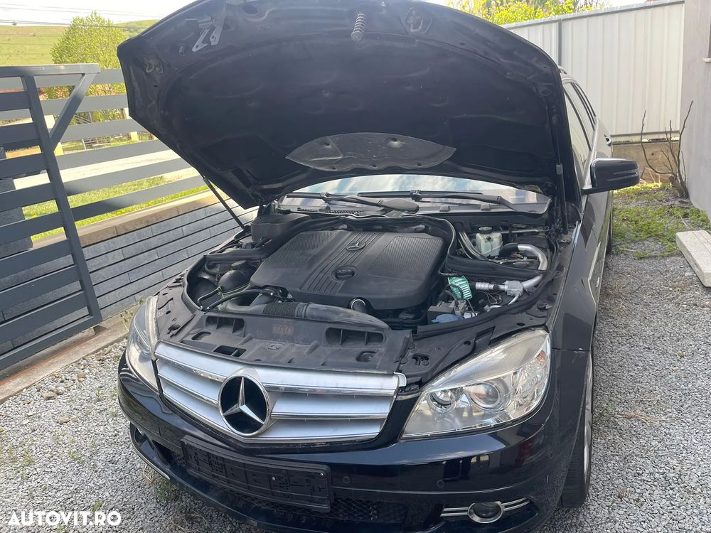 Mercedes-Benz C - 3