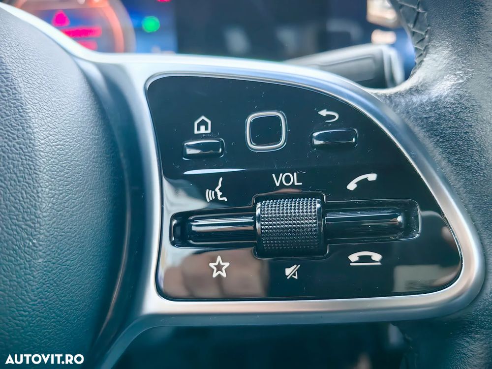 Mercedes-Benz A 250 e 8G-DCT - 27