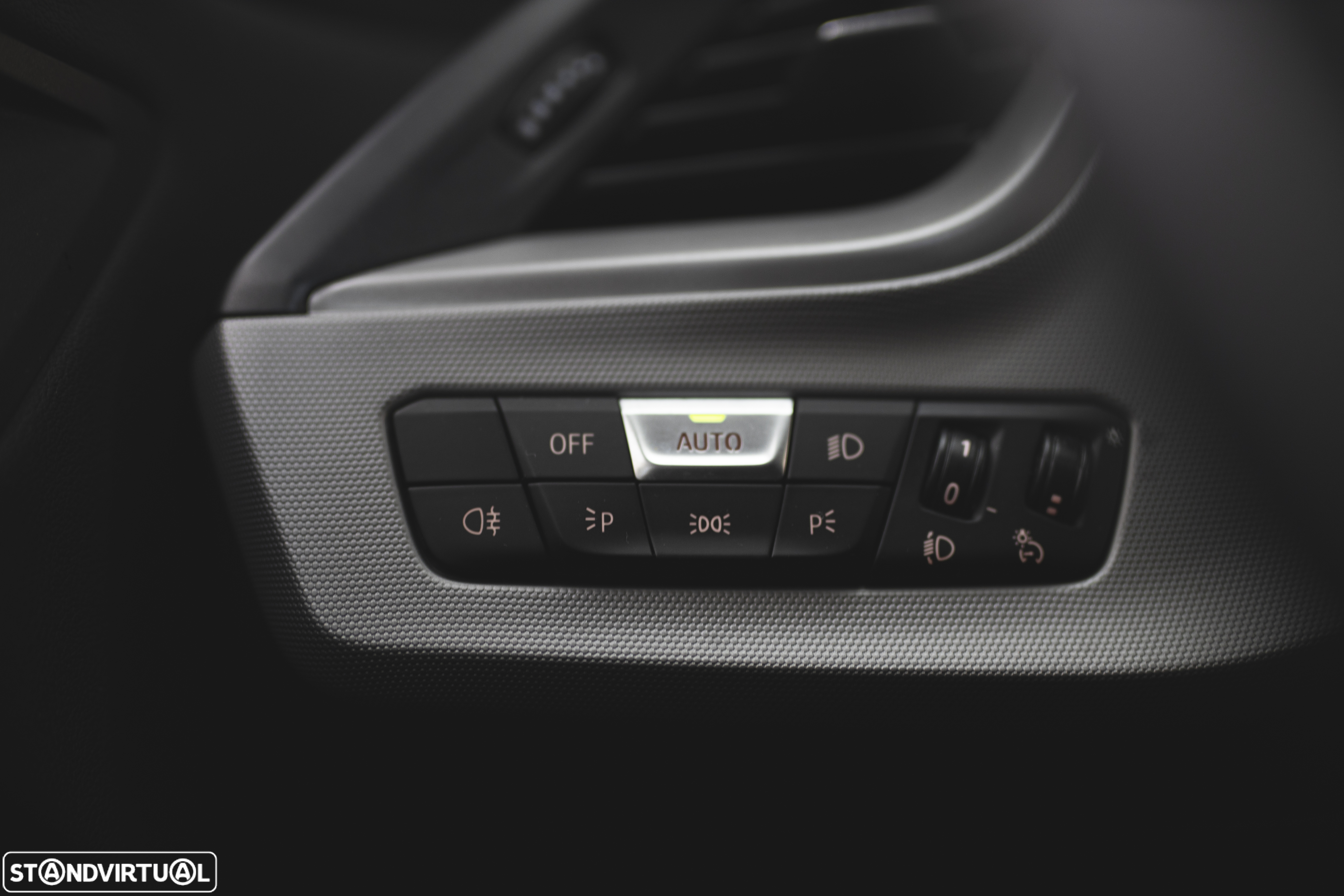 BMW 118 i Advantage Auto - 14