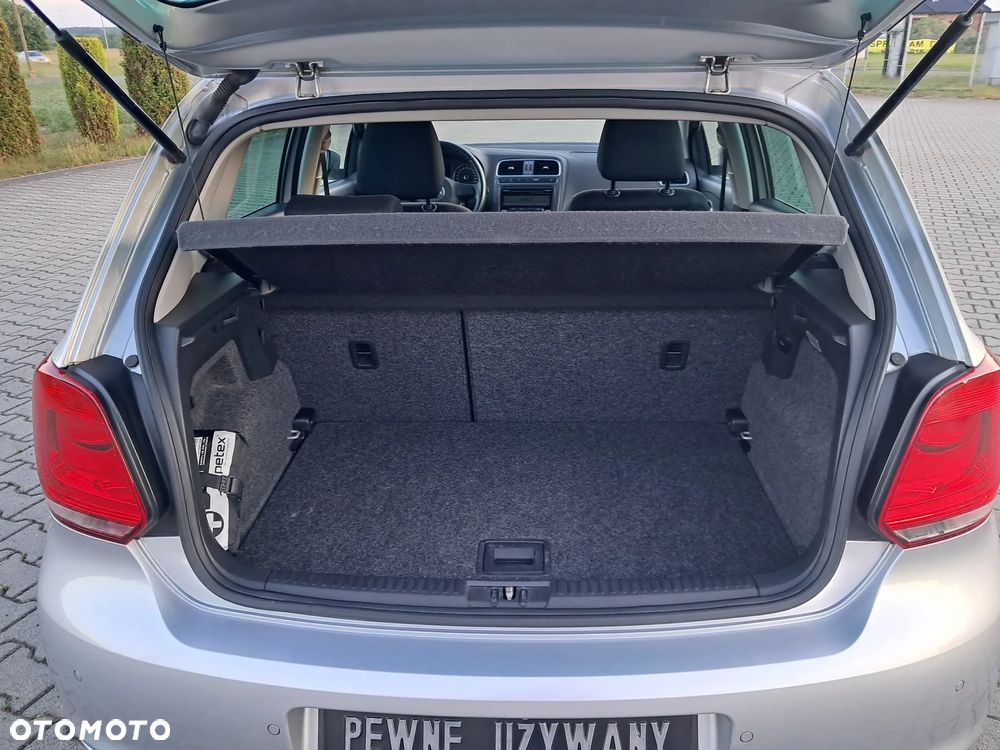 Volkswagen Polo - 11
