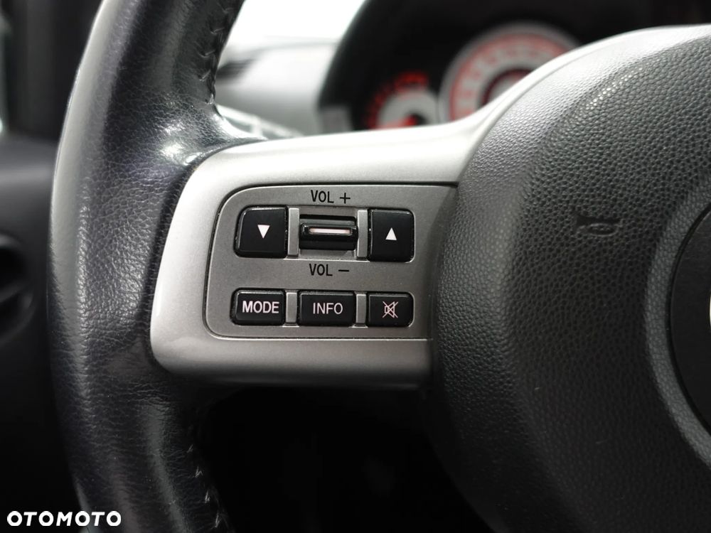 Mazda 2 - 34