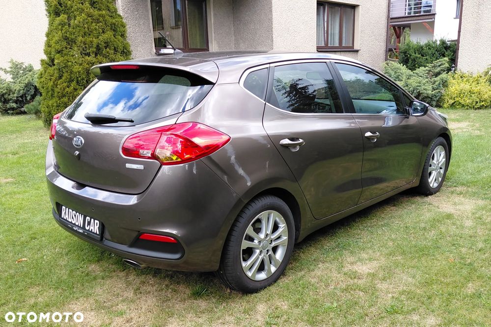 Kia Ceed 1.6 GDI ISG Spirit - 5