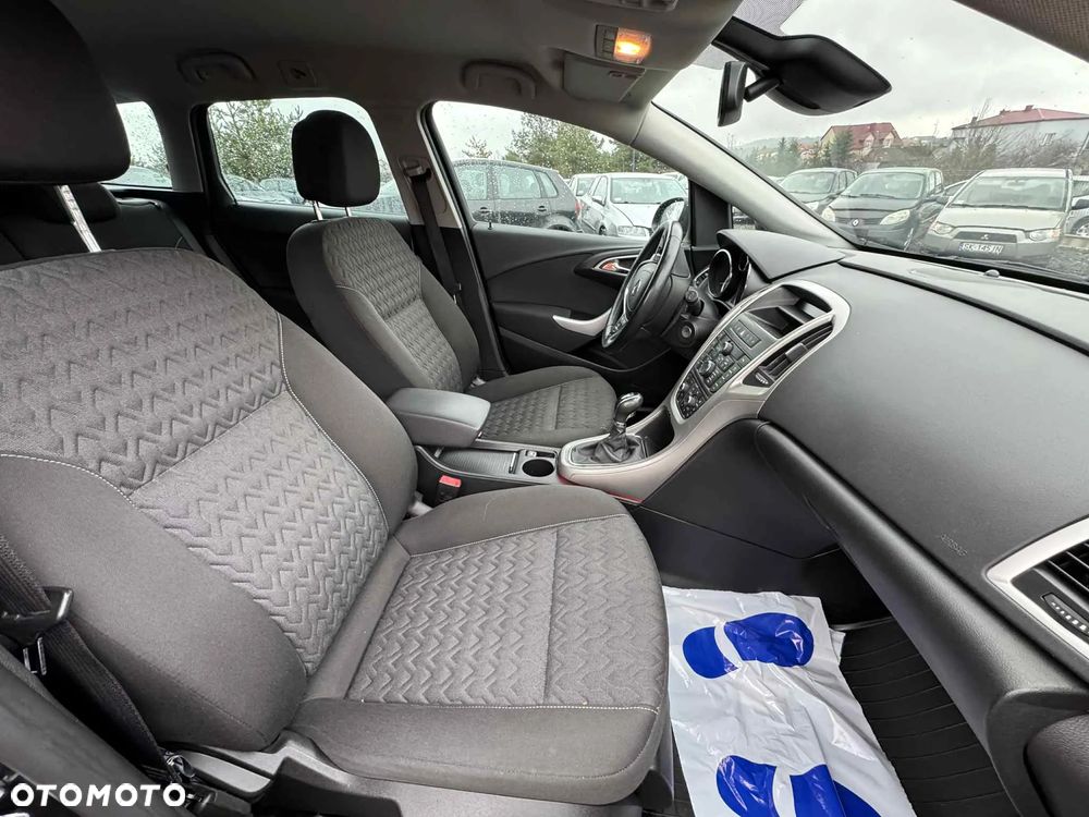 Opel Astra 1.7 CDTI Cosmo - 14