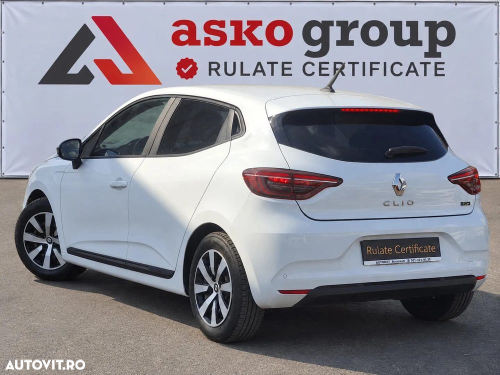 Renault Clio - 19
