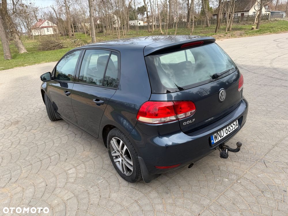 Volkswagen Golf - 4
