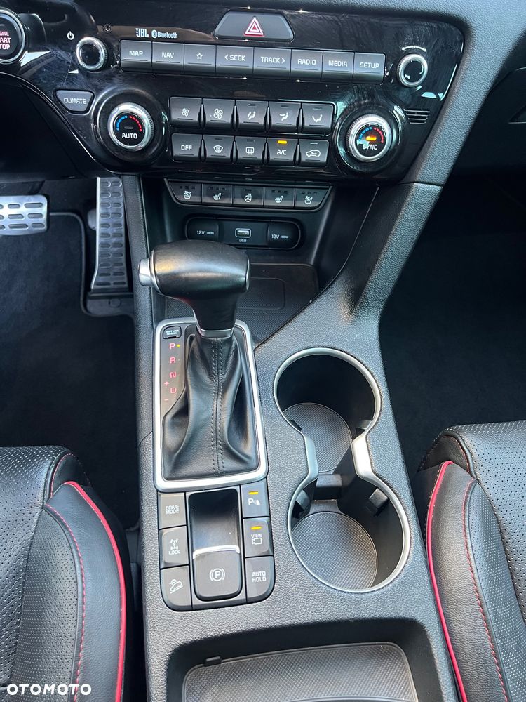 Kia Sportage 2.0 CRDI AWD Eco-Dynamics+ (48V M-H) GT LINE - 15