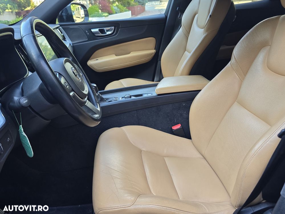 Volvo XC 60 D4 Momentum Pro - 9