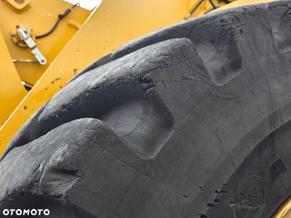 Caterpillar 938 K, 2013 ROK, ŁYŻKA + WIDŁY - 21