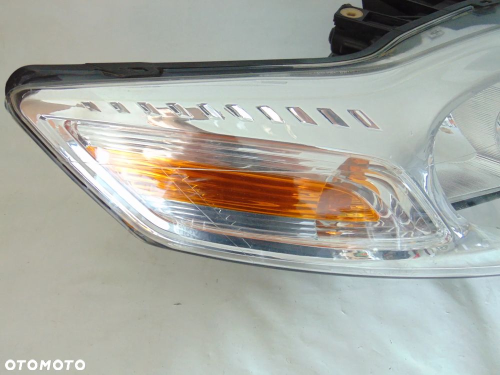 EUROPA lampa przednia przód prawa BS71-13W029-AE Ford Mondeo MK4 IV FL lift 10-14r - 2