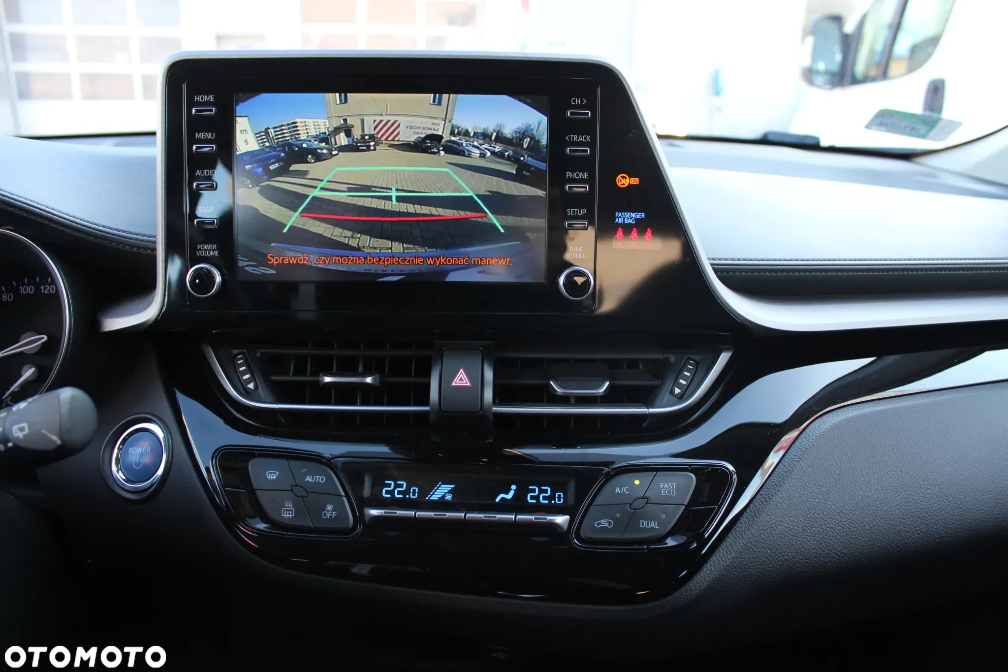 Toyota C-HR - 17
